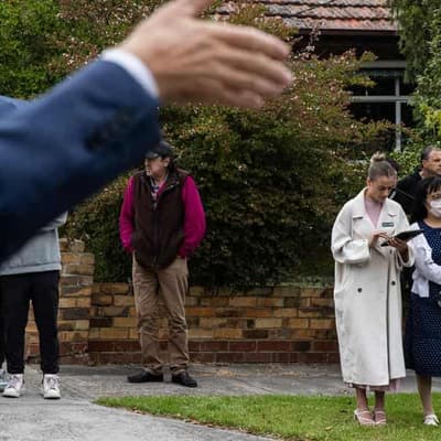 Most, least trusted jobs unveiled in ethics study