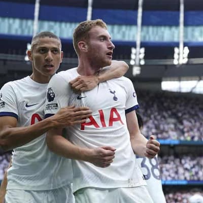 Postecoglou's great week ends in late, late Spurs show