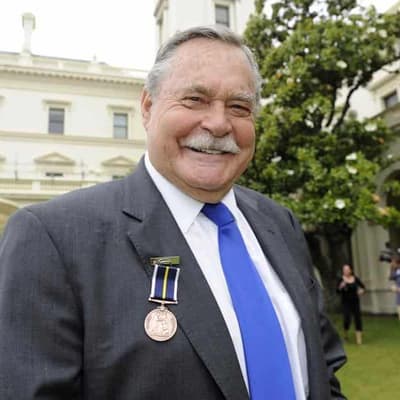 State funeral for Barassi as AFL weighs up renaming cup