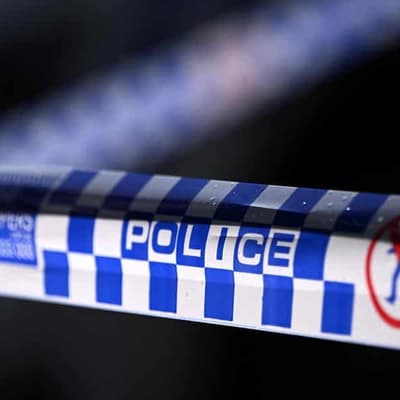 Killer sought after man fatally knifed in street fight