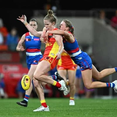 Suns rise to defeat Bulldogs in AFLW thriller