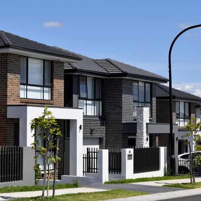 Premier backs Sydney's 'demonised' housing developers