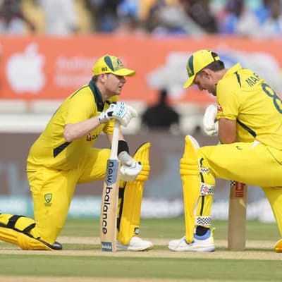 Marsh and Maxwell star in much-needed win over India
