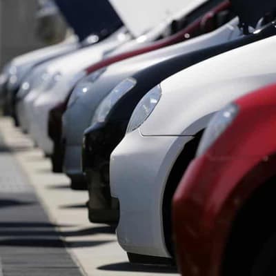 Fuel prices drive interest in electric and hybrid cars