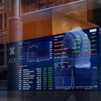 Aust shares sink lower as bond yields weigh on markets