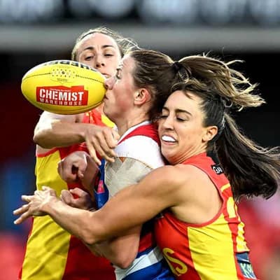 'Fire in our belly': Suns plot to scorch Crows in AFLW