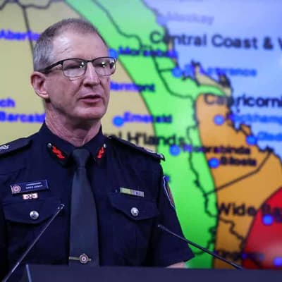 Qld ready for summer bushfires despite chief's exit