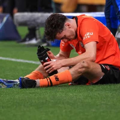 Lack of VAR irks Aloisi as Roar fall in Australia Cup