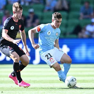 Rodwell, King sidelined as Corica faces crunch call