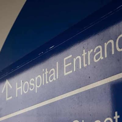 Cancer patients found after review into banned surgeon