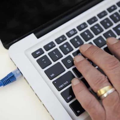 Students help older Australians brush up digital skills