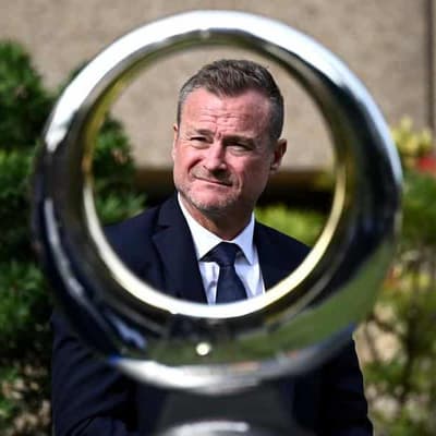 APL chief executive Townsend departs for Middle East