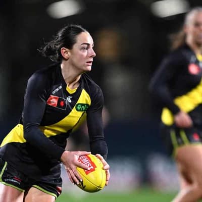 Tigers beat Hawks to stay in AFLW finals race