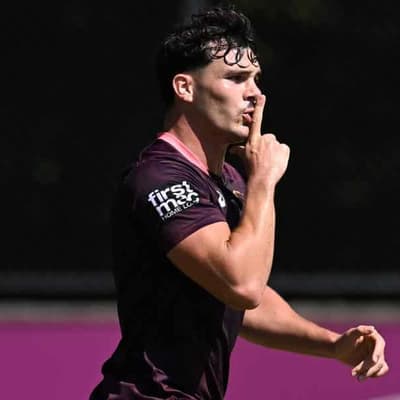 Dolphins get Farnworth, Averillo pre-season boost