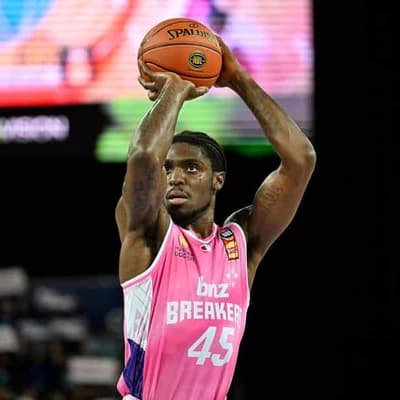Cheatham injured as 36ers upset NZ Breakers in NBL
