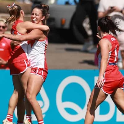 Swans sink Pies to keep AFLW finals hopes alive