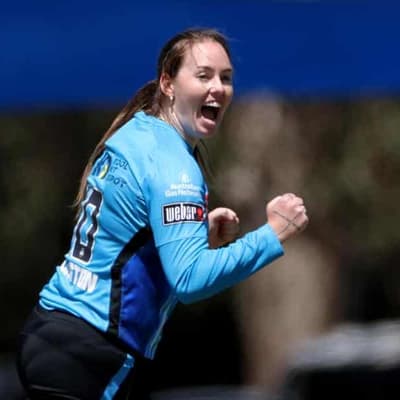 Bizarre run out helps Adelaide end Heat's WBBL start