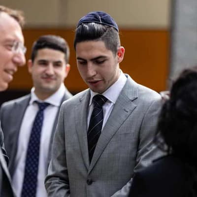 Govt official to make formal apology to Jewish students