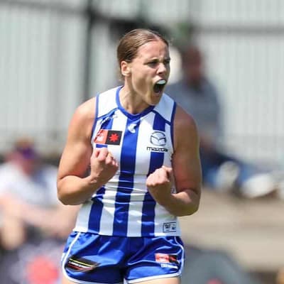 Finals-bound Kangaroos post big AFLW win over Bulldogs