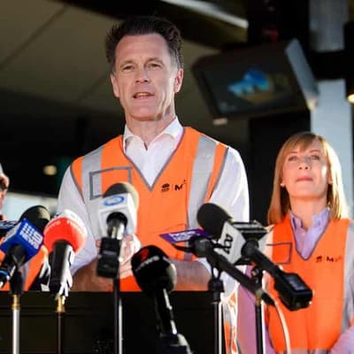 Minns hasn't queried under-fire minister's knowledge