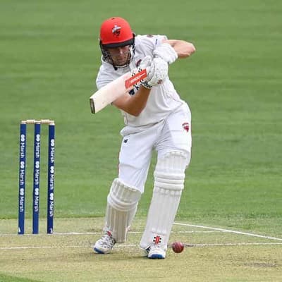 Hunt's Test reminder with century in Gabba gloom