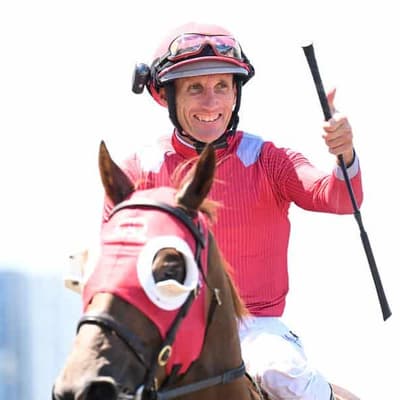 Damien Oliver denied fairytale Melbourne Cup send-off