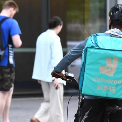 Delivery companies issue warning on workplace laws