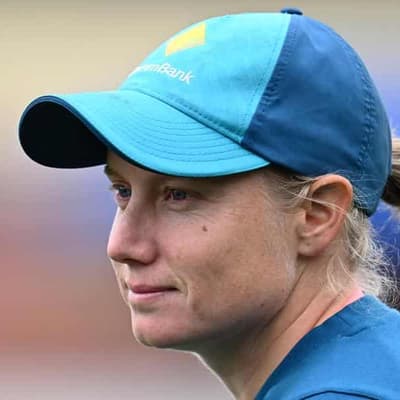 Healy wants to lead Australia through transition period