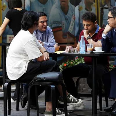 Spending wanes as consumers wait for next big event