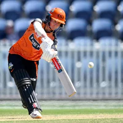 Scorchers end Sixers' WBBL winning run with big victory