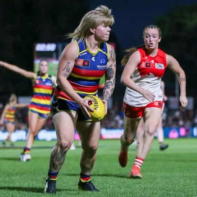 Crows find beauty in ugly win over North ahead of final