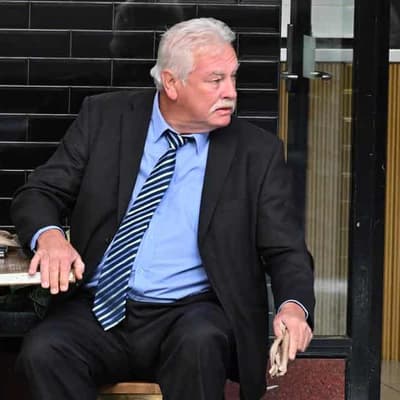 Prisons boss rejects blame for ex-guard's sex crimes