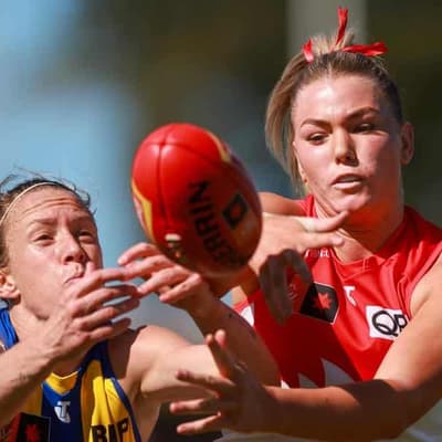 Sydney see off Bulldogs bid for star ruck Ally Morphett