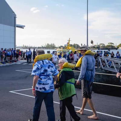 Minister, 97, off the hook after port blockade arrest