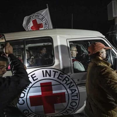 Hamas releases Israeli, Thai hostages under ceasefire