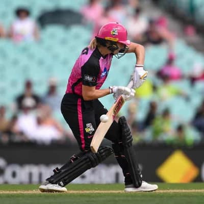 Thunder's loss to Sixers sets up tough WBBL finals task