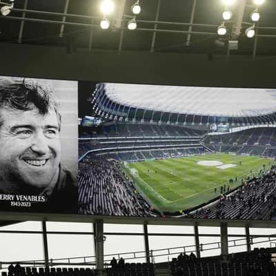 Former Socceroos and England coach Terry Venables dies