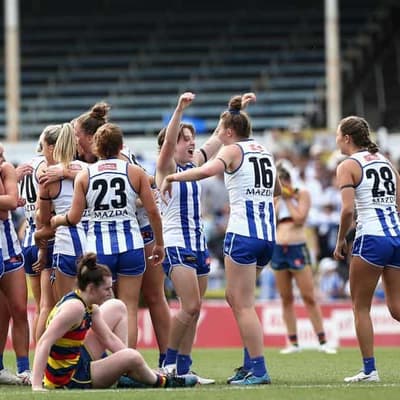 Martin weathers blows to reach AFLW grand final