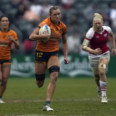 Aussie sevens women soar as men scrape through in Dubai