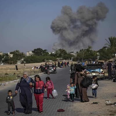 US calls for restraint amid renewed Gaza fighting